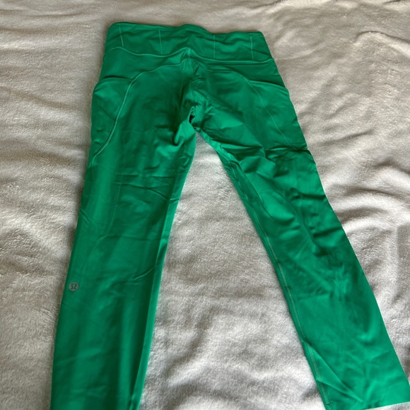 Lululemon Inspire leggings (Kelly green) - Picture 2 of 5